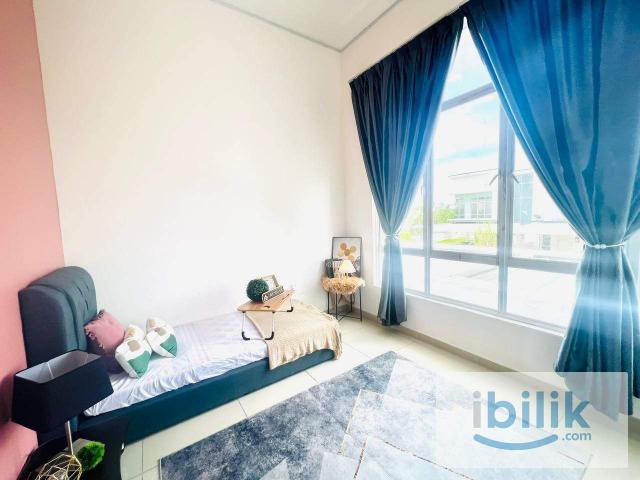 Room for rent in Sendayan Village, Negeri Sembilan