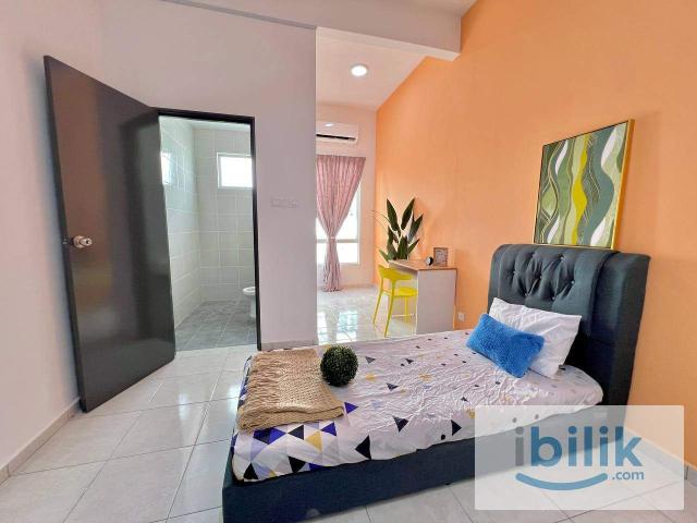 Room for rent in Sendayan Village, Negeri Sembilan