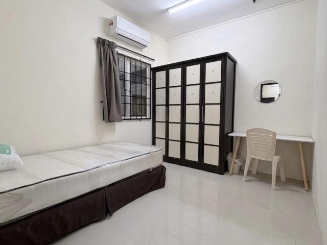Room for rent in Taman Tasik Utama, Ayer Keroh