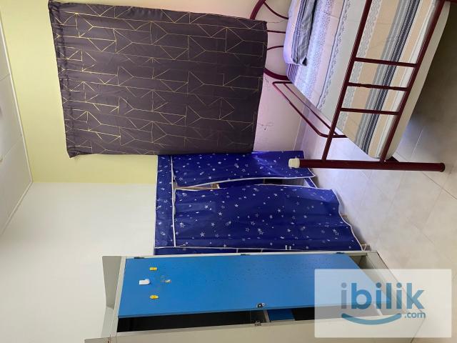 Room for rent in Malaka