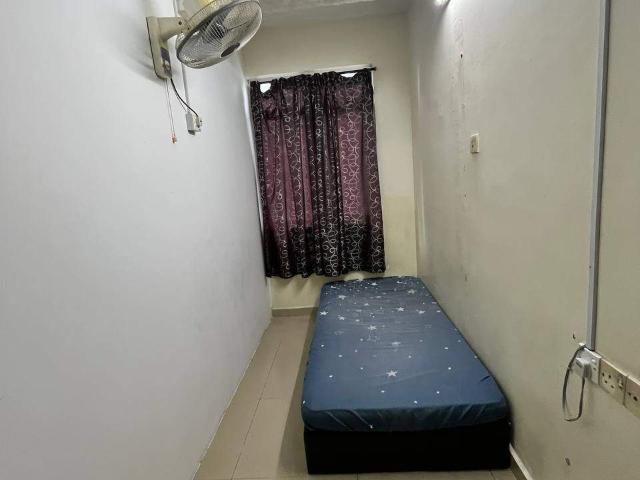Room for rent in Georgetown, Penang