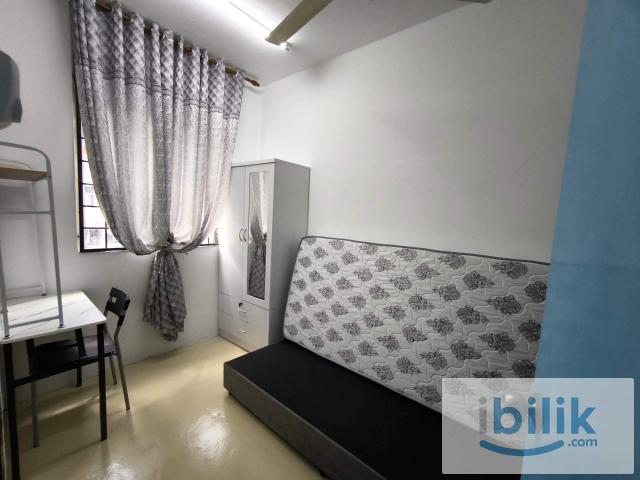 Room for rent in Tanjong Sepat, Selangor