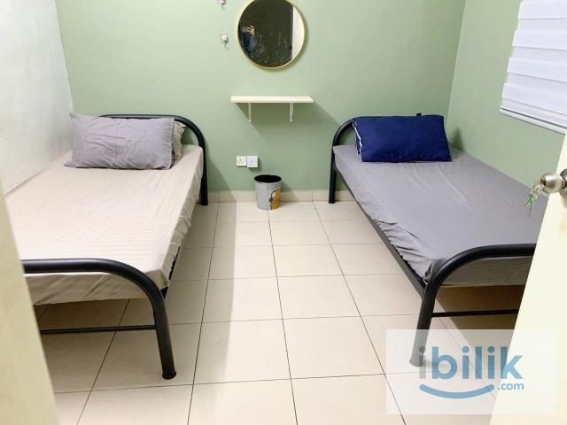 Room for rent in Petaling, Alam Impian