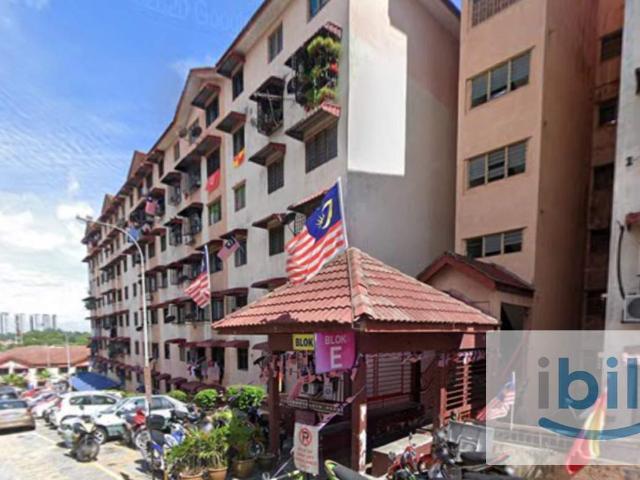 Room for rent in Petaling, Damansara Damai