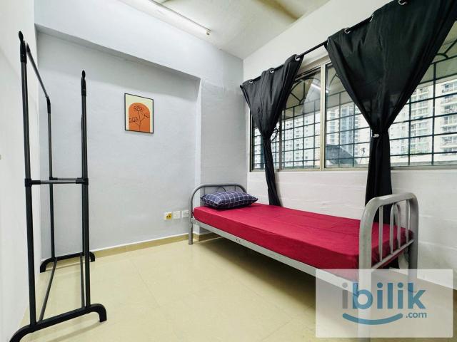 Room for rent in Country Heights Damansara, Kuala Lumpur