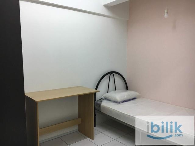 Room for rent in Petaling, Alam Impian