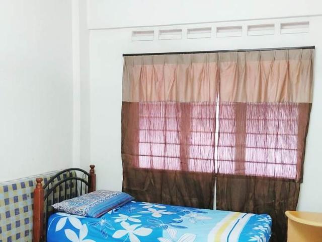 Room for rent in Muar, Johor