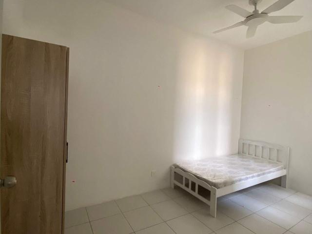 Room for rent in Country Heights Damansara, Kuala Lumpur