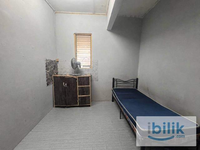 Room for rent in Senawang, Seremban