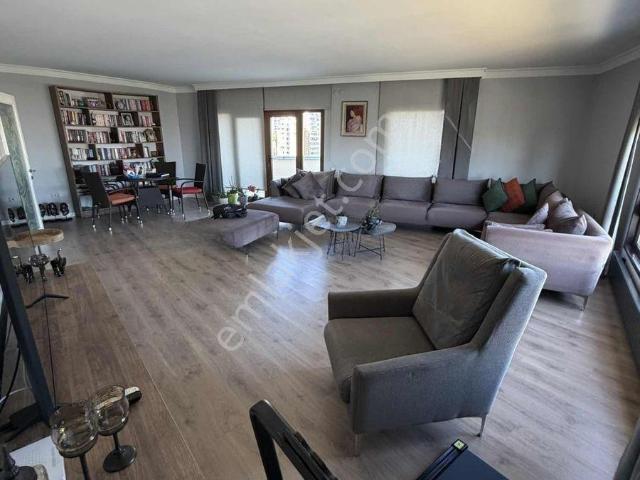 Çankaya, Ankara içerisinde satılık mülk
