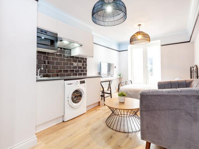 Studio for rent in Kensal Town, Bayswater