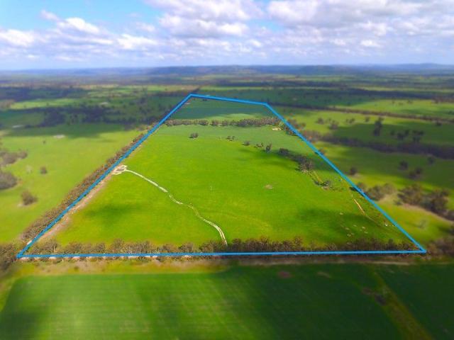 Cottage for sale in Pranjip, Victoria