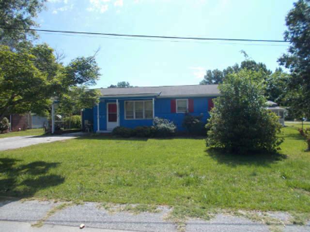 House for sale in Greenwood, Greenwood County