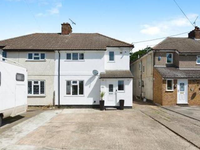 House for sale in Navestock Side, Essex