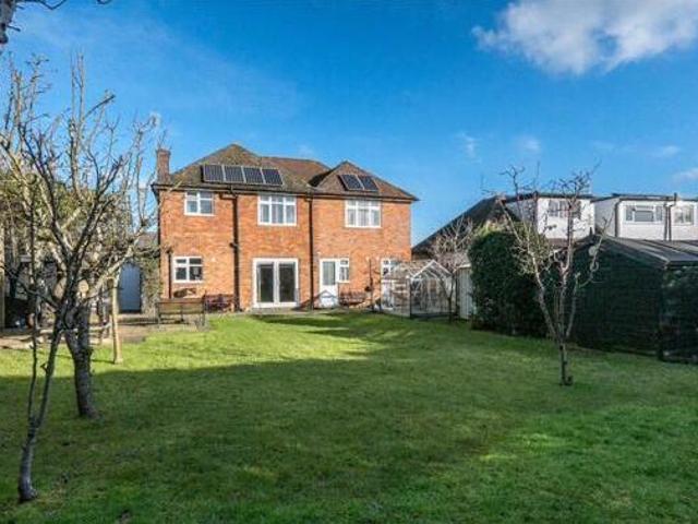 House for sale in Leighton-Linslade, Leighton Buzzard