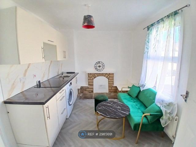 House for rent in Phippsville, Northampton