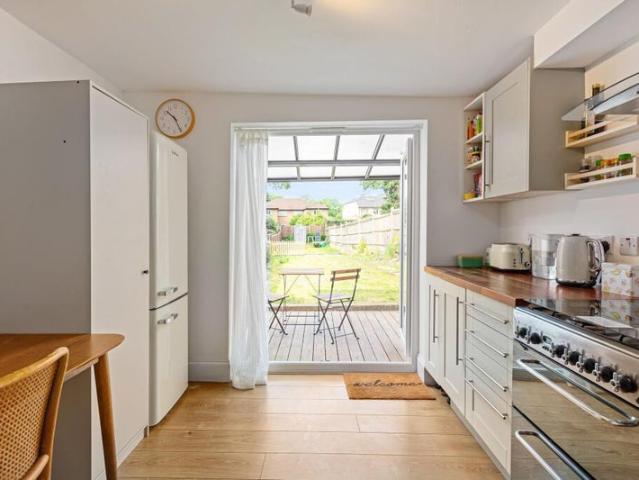 Apartment for rent in Anerley, Greater London