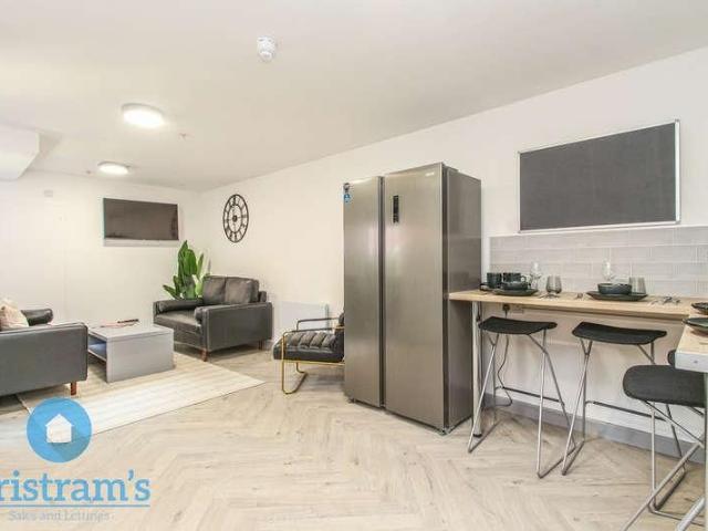 Apartment for rent in The Park, City of Nottingham