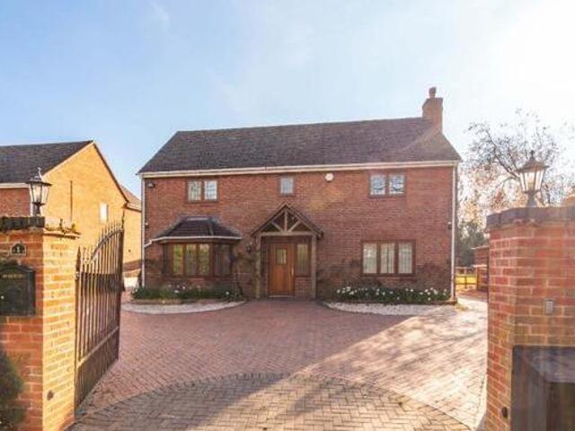 House for sale in West Midlands