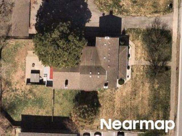 House for sale in Jeffersontown, Kentucky