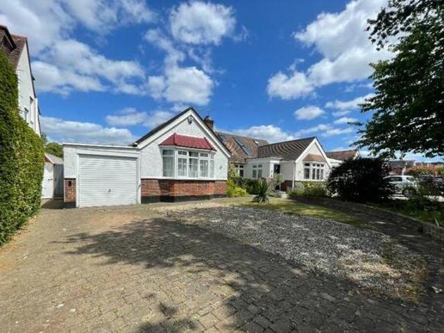 House for sale in Potters Bar, Hertfordshire