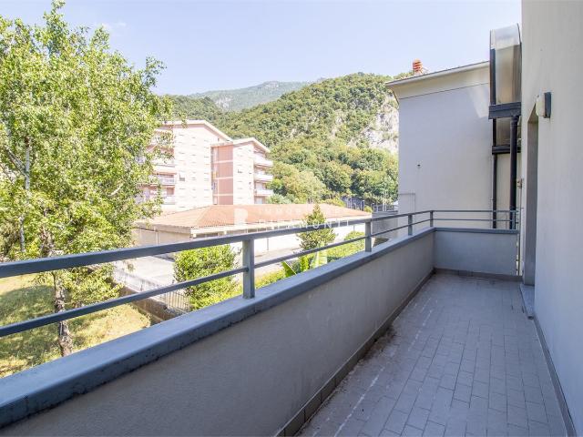 Appartamento in affitto a Oltresempione, Legnano