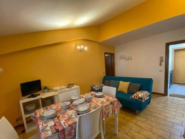 Appartamento in vendita a Comunità Montana Parco Alto Garda bresciano, Toscolano Maderno