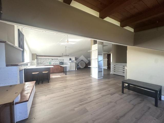 Appartamento in affitto a Montecastrilli, Umbria