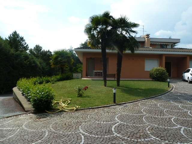 Appartamento in affitto a Santa Lucia, Cenerente