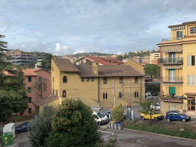 Appartamento in affitto a Solomeo