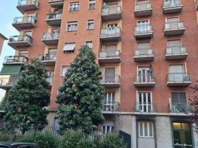 Appartamento in affitto a Municipio 9, Milano