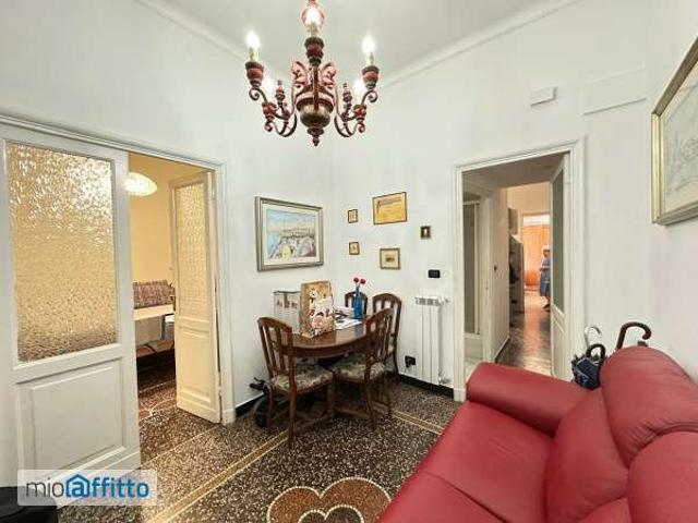 Appartamento in affitto a Medio Levante, Serra Riccò