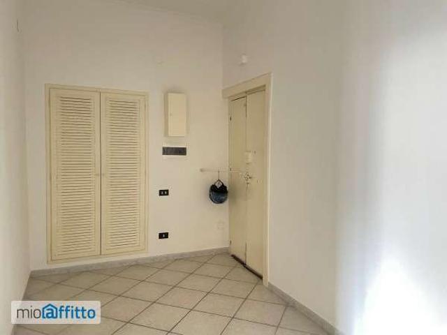 Appartamento in affitto a Municipalità 1, Campania
