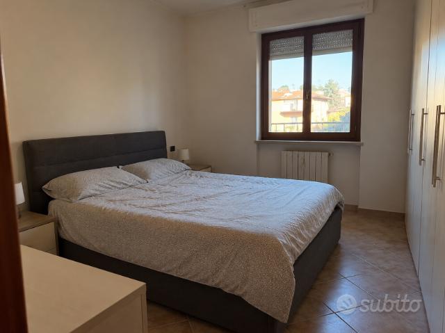Appartamento in affitto a Porto Ceresio, Varese