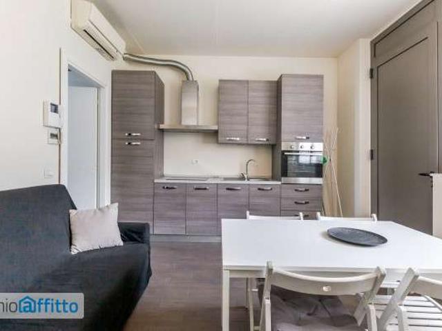 Appartamento in affitto a Municipio 9, Milano