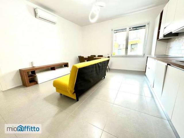 Appartamento in affitto a Municipio 8 di Milano, Milano