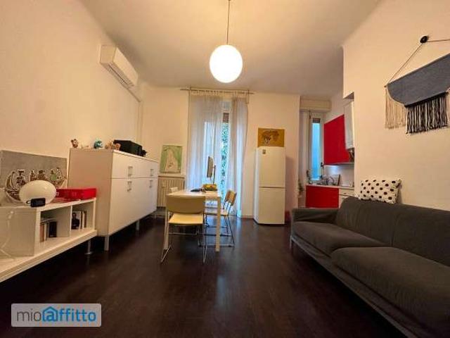 Appartamento in affitto a Municipio 9, Milano
