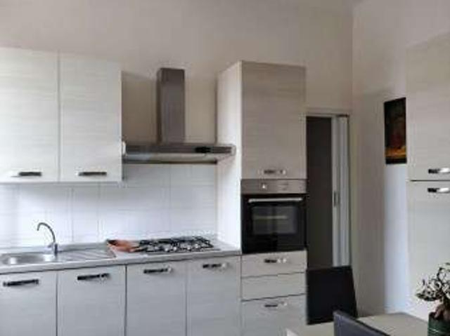 Appartamento in affitto a Municipio 9, Milano