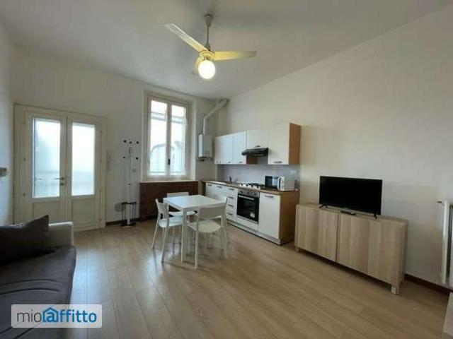 Appartamento in affitto a Municipio 8 di Milano, Milano
