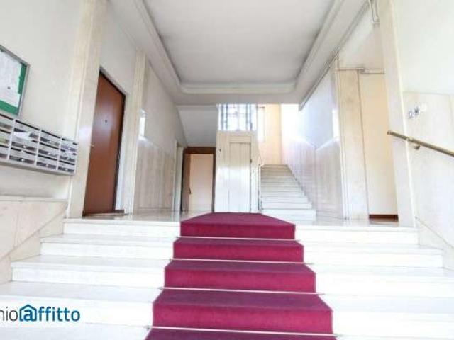 Appartamento in affitto a Municipio 9, Milano