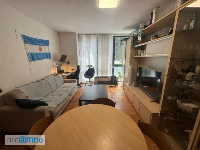 Appartamento in affitto a Municipio 9, Milano