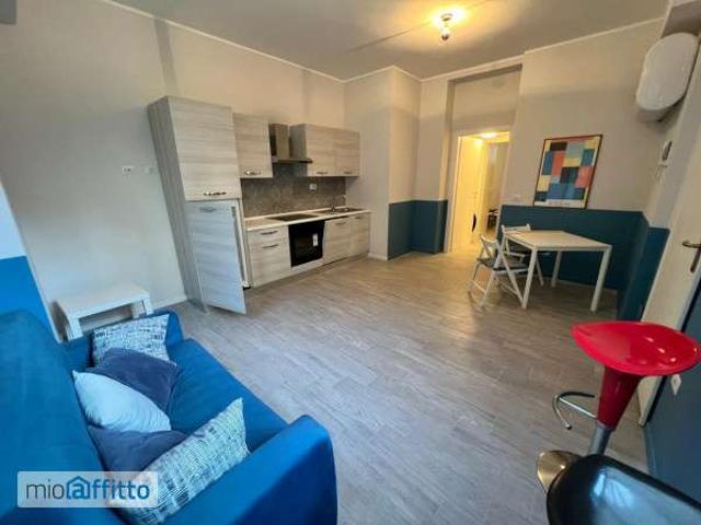 Villa Indipendente in affitto a Villapizzone, Milano