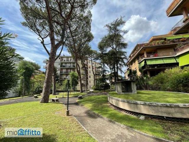 Appartamento in affitto a Municipio Roma VIII, Roma Capitale