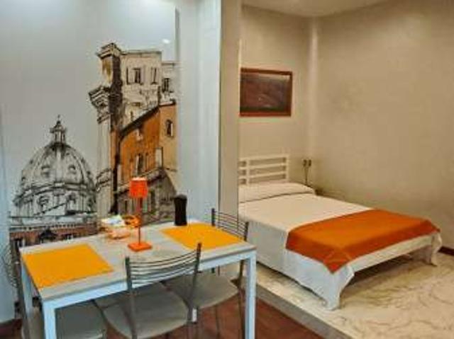 Appartamento in affitto a Municipio Roma VIII, Roma Capitale