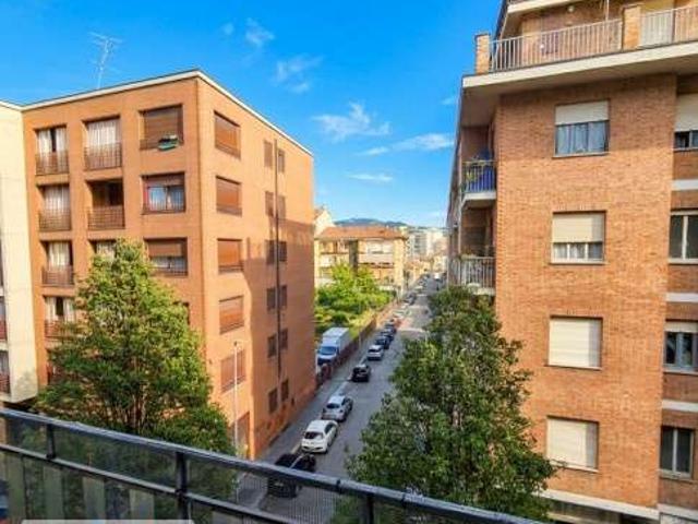 Appartamento in affitto a Circoscrizione 7, Piemonte