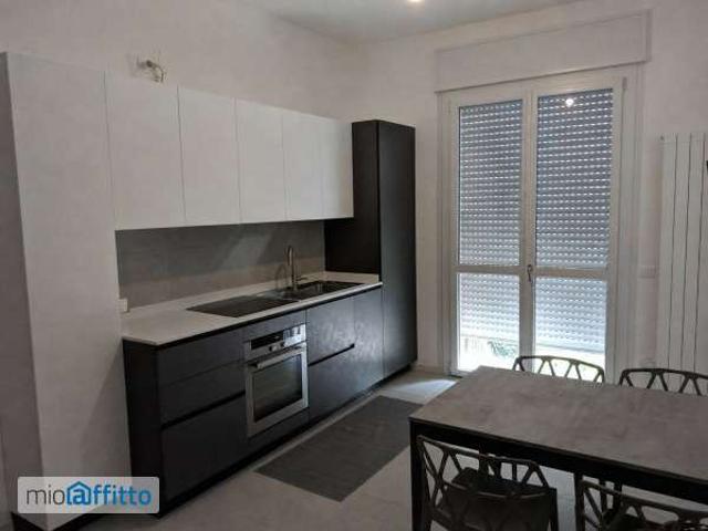 Appartamento in affitto a Municipio 7, Milano