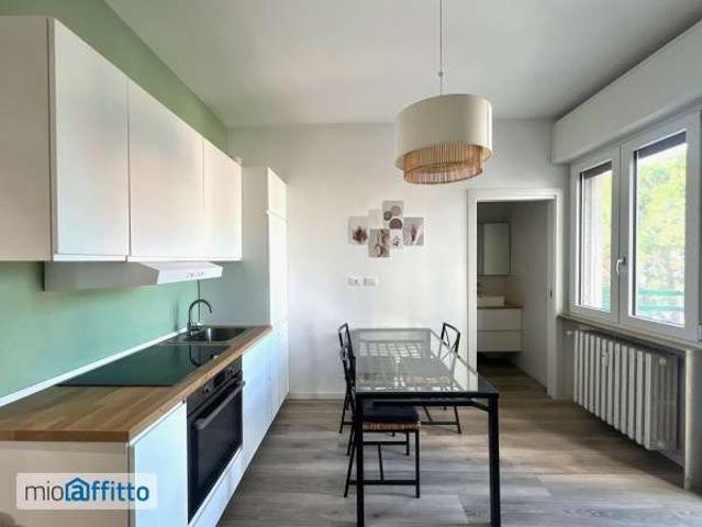 Appartamento in affitto a Municipio 7, Milano