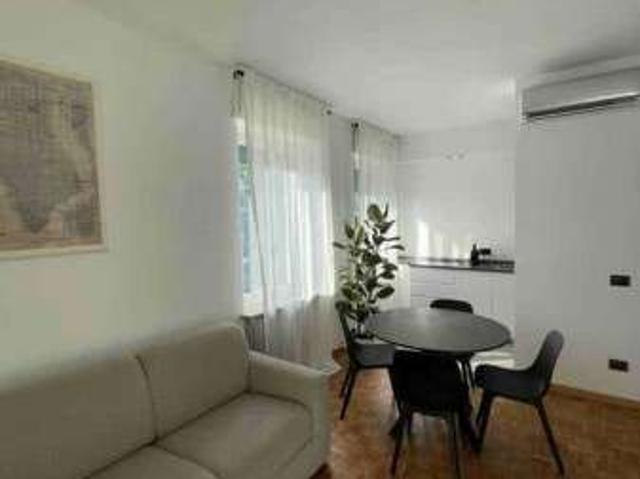 Appartamento in affitto a Municipio 8 di Milano, Milano