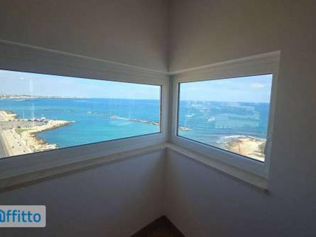Appartamento in affitto a Municipio 3, Puglia