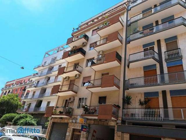 Appartamento in affitto a Municipio 1, Puglia